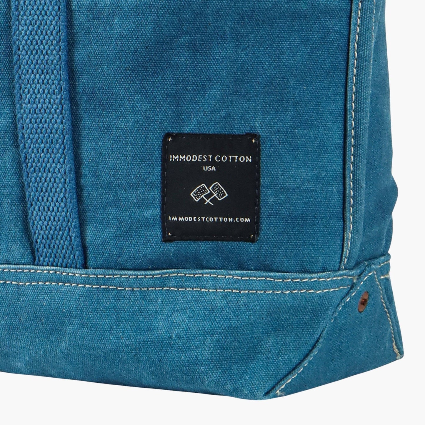 Small East West Tote | Indigo